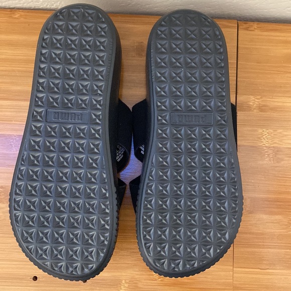 Platform Slide Suede by Puma - Picture 5 of 5